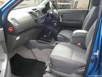Used Toyota HiLux 144 HP (105 kW) 2012 Pickup
