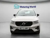 Usado Volvo XC40 Plus 211 HP (155 kW) 2023 Prateado SUV