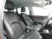 Used Seat Leon XCELLENCE 150 HP (110 kW) 2019 Orange Hatchback