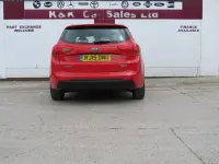 Used Kia Ceed 2015 Red Hatchback