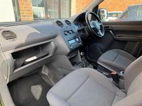 Used VW Caddy Highline 102 HP (75 kW) 2014 Green MPV