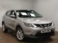 Used Nissan Qashqai Acenta 110 HP (80 kW) 2017 Silver SUV