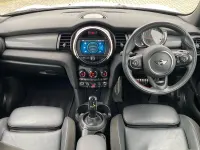 Used Mini Cooper Hatch 134 HP (98 kW) 2021 Silver Hatchback