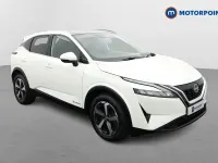 Used Nissan Qashqai N-Connecta 190 HP (139 kW) 2023 White SUV