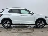 Ny VW T-Cross R-line 115 HK (84 kW) 2026 Vit SUV