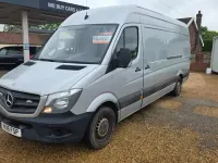 Käytetty Mercedes Sprinter 2015 Hopea Van