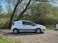 Used Ford Fiesta 2015 White Van