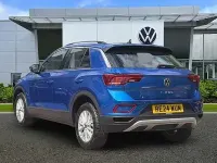 Used VW T-Roc Life 110 HP (80 kW) 2024 Blue SUV