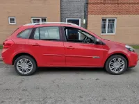 Used Renault Clio GrandTour Dynamique 2011 Red Estate