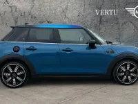 Used Mini Cooper S Exclusive 178 HP (130 kW) 2022 Blue Hatchback