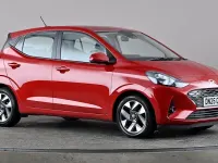 Used Hyundai i10 Advanced 63 HP (46 kW) 2025 Red Hatchback