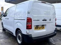 Second-hand Vauxhall Vivaro 120 CP (88 kW) 2023 Alb Monovolum