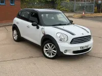Used Mini Cooper D 2012 White Hatchback