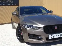 Usado Jaguar XE R-Sport 180 HP (132 kW) 2017 Castanho Sedan