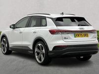 Used Audi Q4 e-tron Black Edition 210 kW (286 HP) 2025 White SUV