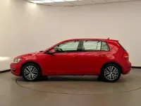 Used VW Golf VII SE 125 HP (91 kW) 2017 Red Hatchback