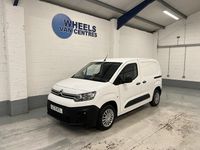 Used Citroën Berlingo 75 HP (55 kW) 2021 White MPV