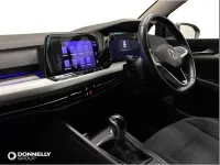 Gebraucht VW Golf VIII Life 113 PS (83 kW) 2022 Grau Kombi