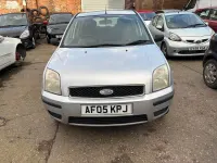 Used Ford Fusion 2005 Silver Hatchback