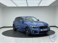Begagnad BMW 116 Efficient Dynamics 2019 Blå Halvkombi