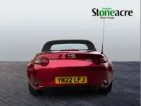 Używany Mazda MX5 Inclusive 132 KM (97 kW) 2022 Czerwony Kabriolet