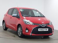 Used Toyota Yaris 99 HP (72 kW) 2016 Red Hatchback