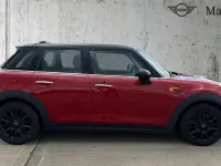 Used Mini Cooper Hatch 136 HP (100 kW) 2017 Red Hatchback