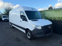 Begagnad Mercedes Sprinter Progressive 2023 Vit Van