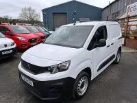Used Peugeot Partner Premium 131 HP (96 kW) 2023 White MPV