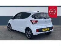 Käytetty Hyundai i10 66 HP (48 kW) 2020 Valkoinen Viistoperä