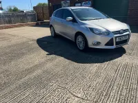 Used Ford Focus Zetec 125 HP (91 kW) 2013 Silver Hatchback