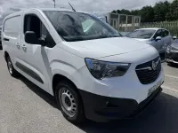 Used Vauxhall Combo Edition 130 HP (95 kW) 2021 White MPV