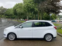 Used Ford Grand C-Max Titanium 120 HP (88 kW) 2015 White MPV