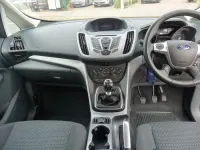 Usado Ford Grand C-Max Zetec 125 HP (91 kW) 2014 Vermelho Monovolume
