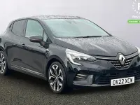 Used Renault Clio SE 140 HP (102 kW) 2022 Black Hatchback