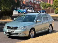 Used Skoda Octavia Elegance 122 HP (89 kW) 2012 Green Estate