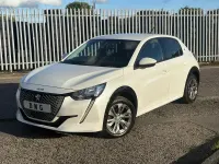 Used Peugeot e-208 Allure 100 kW (136 HP) 2020 White Hatchback