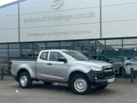 Usado Isuzu D-Max 163 CV (119 kW) 2023 Plateado Pickup/Camioneta