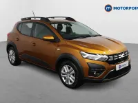 Used Dacia Sandero Expression 2023 Orange Hatchback