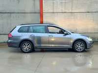 Begagnad VW Golf VII SE 115 HK (84 kW) 2018 Grå Kombi