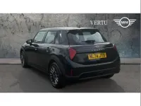 Used Mini Cooper Classic 204 HP (150 kW) 2024 Black Hatchback