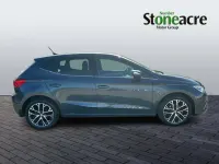 Usado Seat Ibiza XCELLENCE 115 HP (84 kW) 2025 Cinzento Citadino
