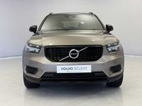 Used Volvo XC40 R-Design 194 HP (142 kW) 2022 SUV