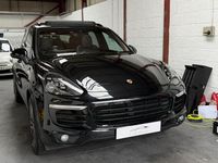 Used Porsche Cayenne Platinum Edition 262 HP (192 kW) 2018 Black SUV