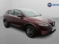 Used Nissan Qashqai Acenta Premium 158 HP (116 kW) 2022 Red SUV
