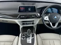 Gebraucht BMW 730 Comfort Edition 282 PS (207 kW) 2022 Blau Limousine