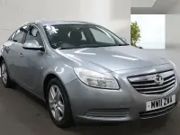 Used Vauxhall Insignia 140 HP (102 kW) 2011 Silver Hatchback