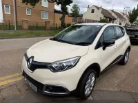 Usado Renault Captur Dynamique 2017 Beige SUV