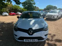 Used Renault Clio Play 75 HP (55 kW) 2017 White Hatchback