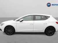 Used Seat Leon XCELLENCE Lux 150 HP (110 kW) 2020 White Hatchback